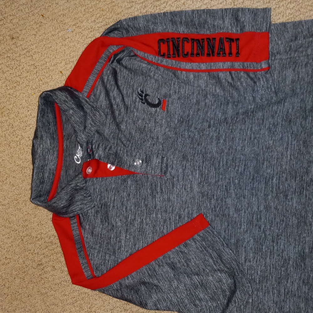 Men's University of Cincinnati golf style shirt